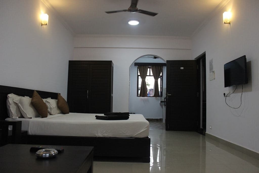rooms-deluxe-room