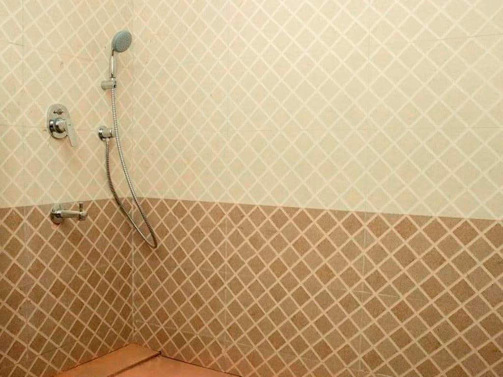 rooms-superior-room