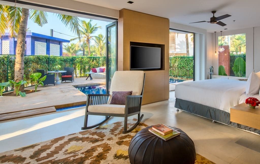 rooms-pool-villa-deluxe-with-private-pool