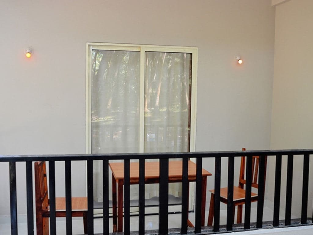 rooms-standard-ac-with-balcony