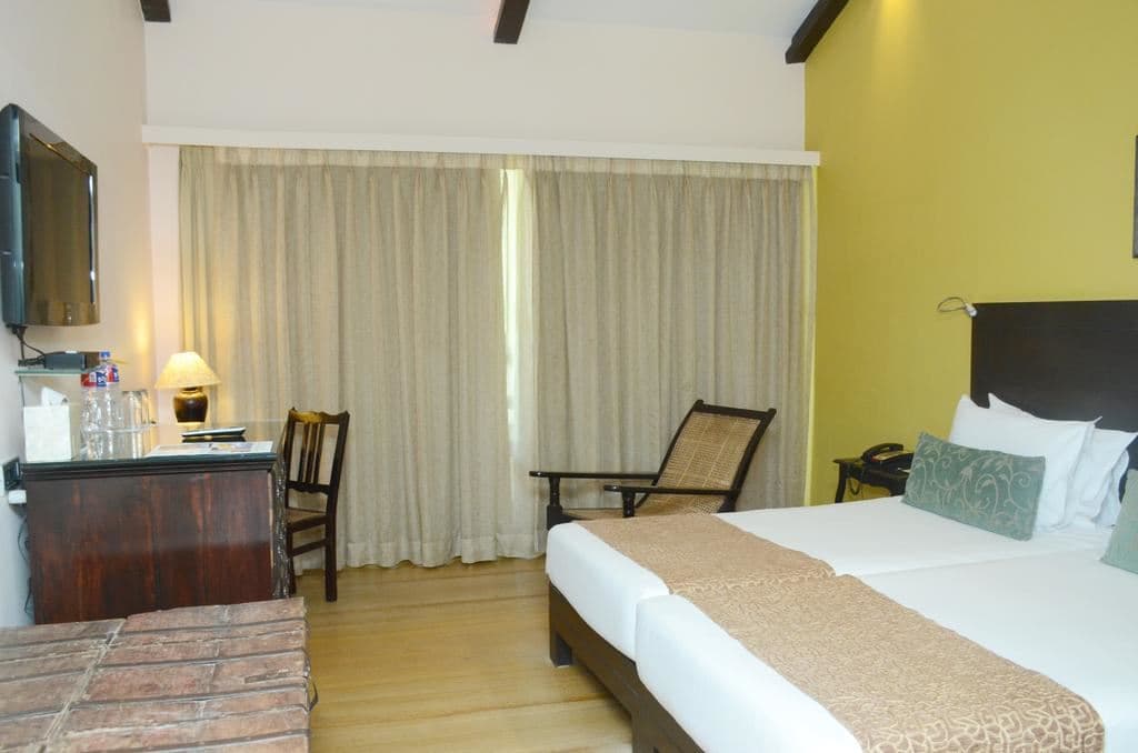 rooms-deluxe-room