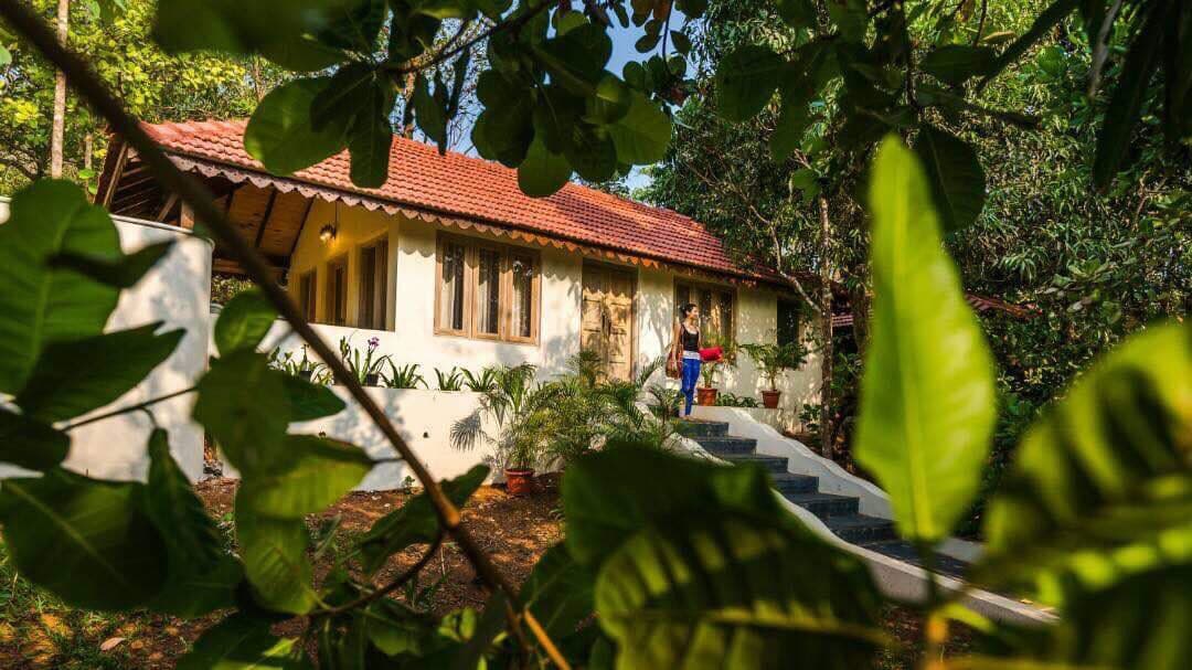rooms-pool-villa