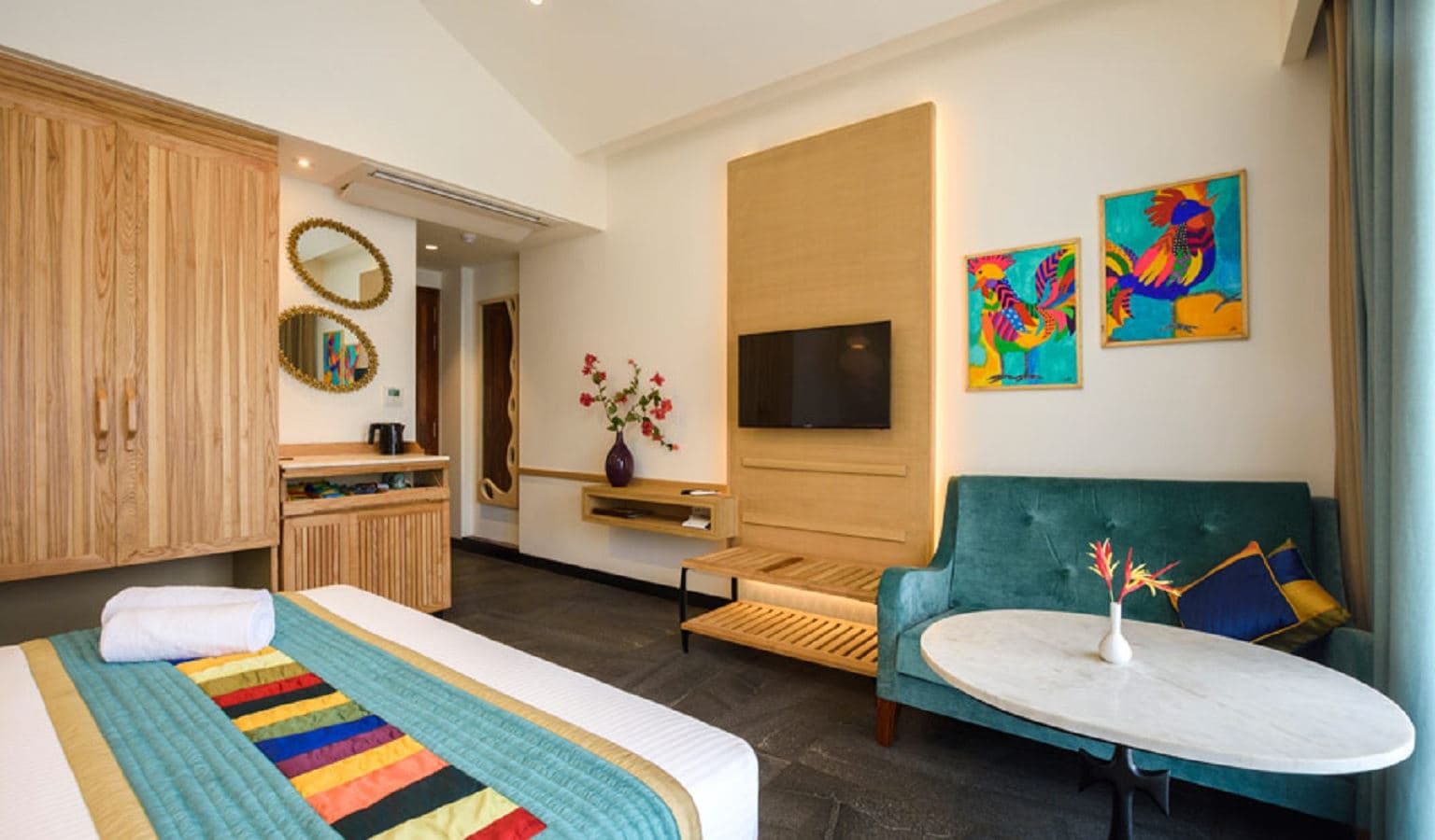 rooms-superior-pool-view