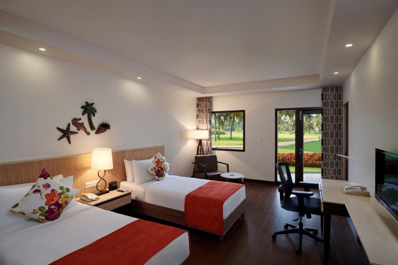 rooms-plaza-garden-view