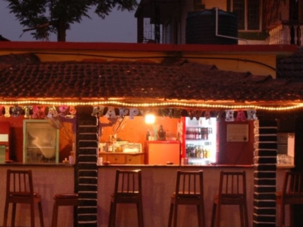 restaurants-restaurant