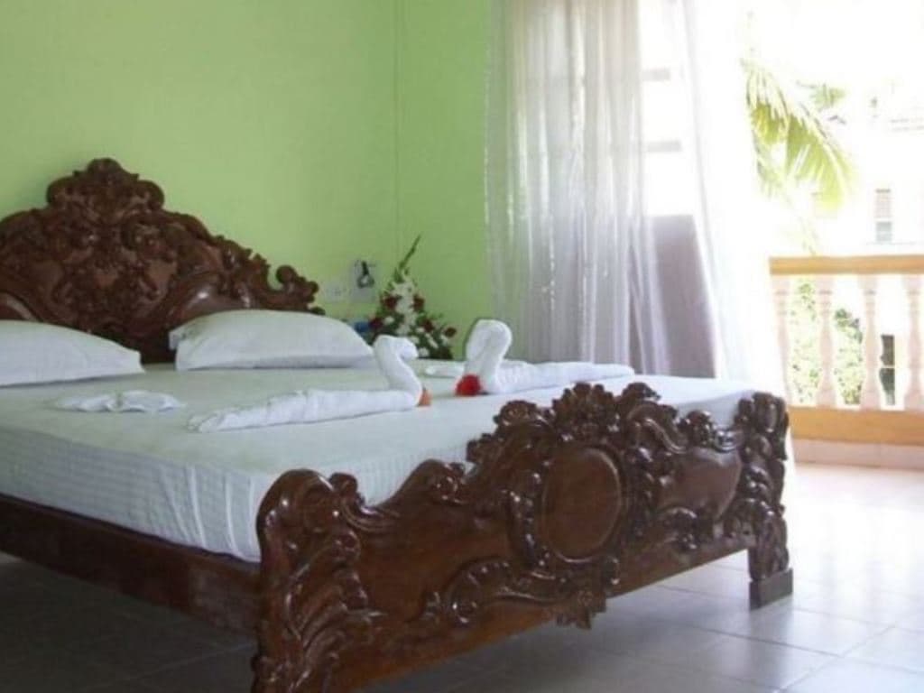 rooms-deluxe-ac