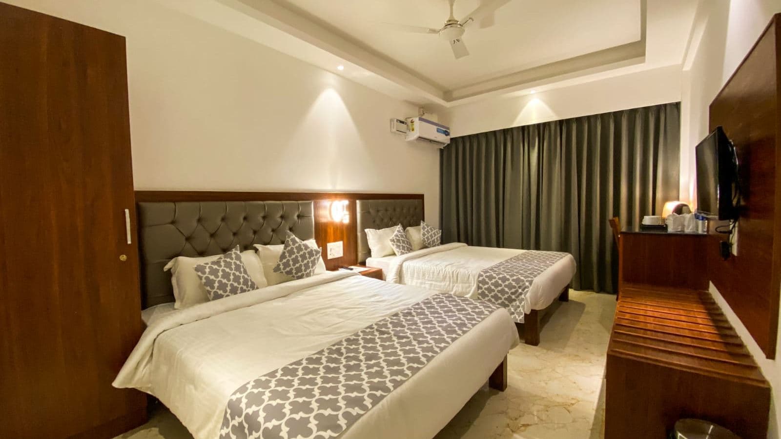rooms-superior-ac