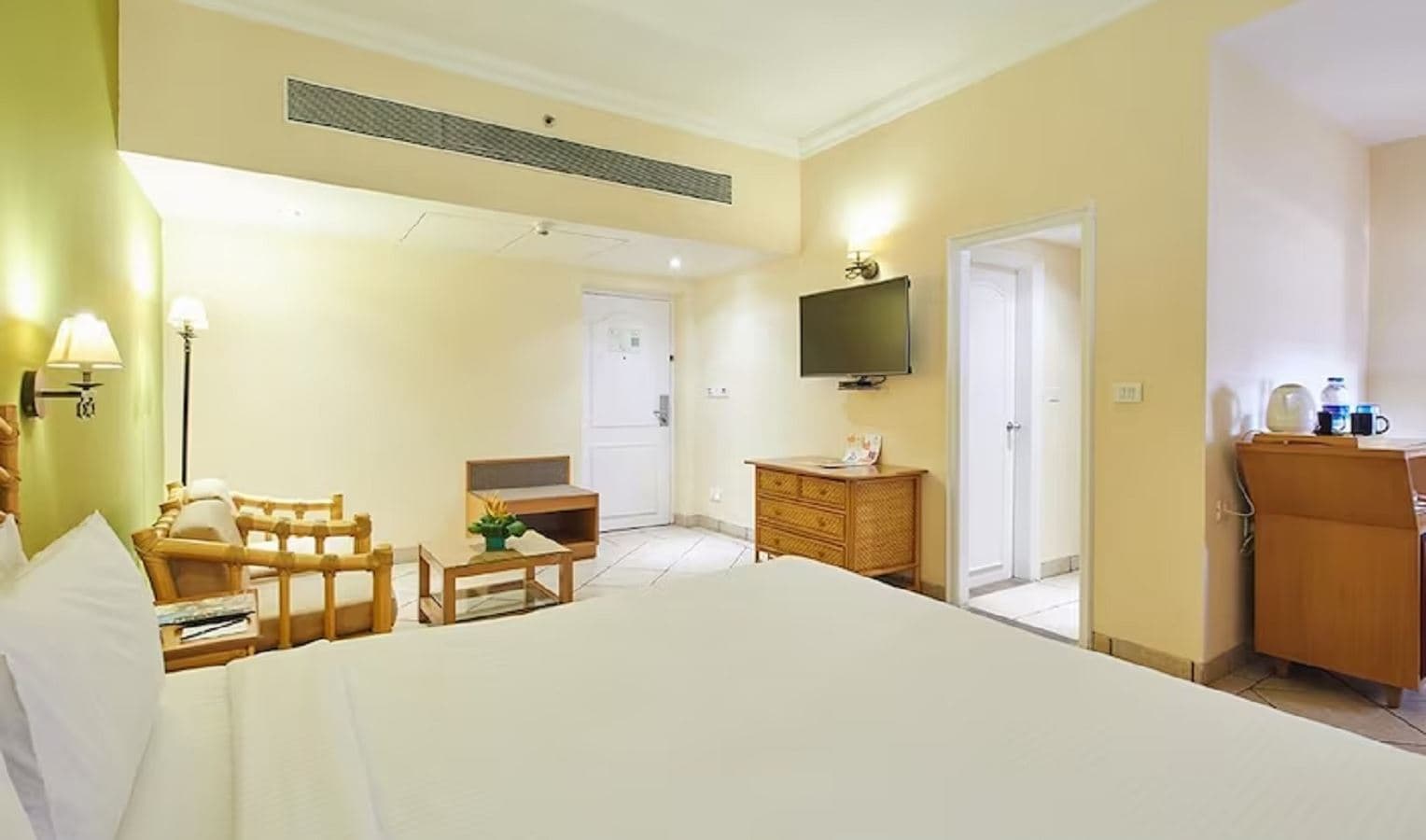 rooms-standard-room