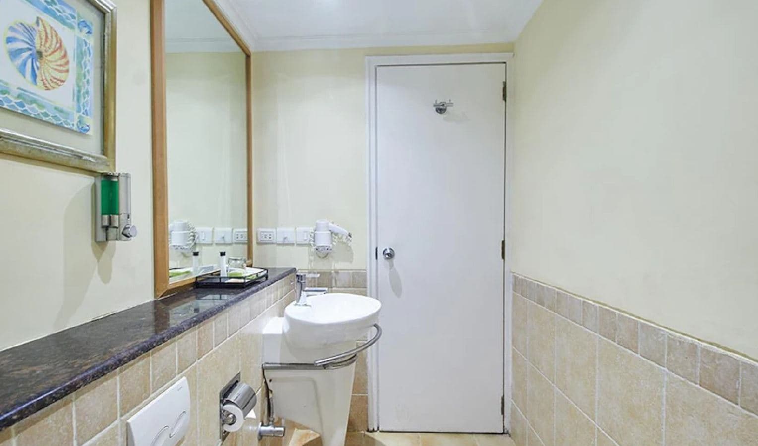 rooms-standard-room