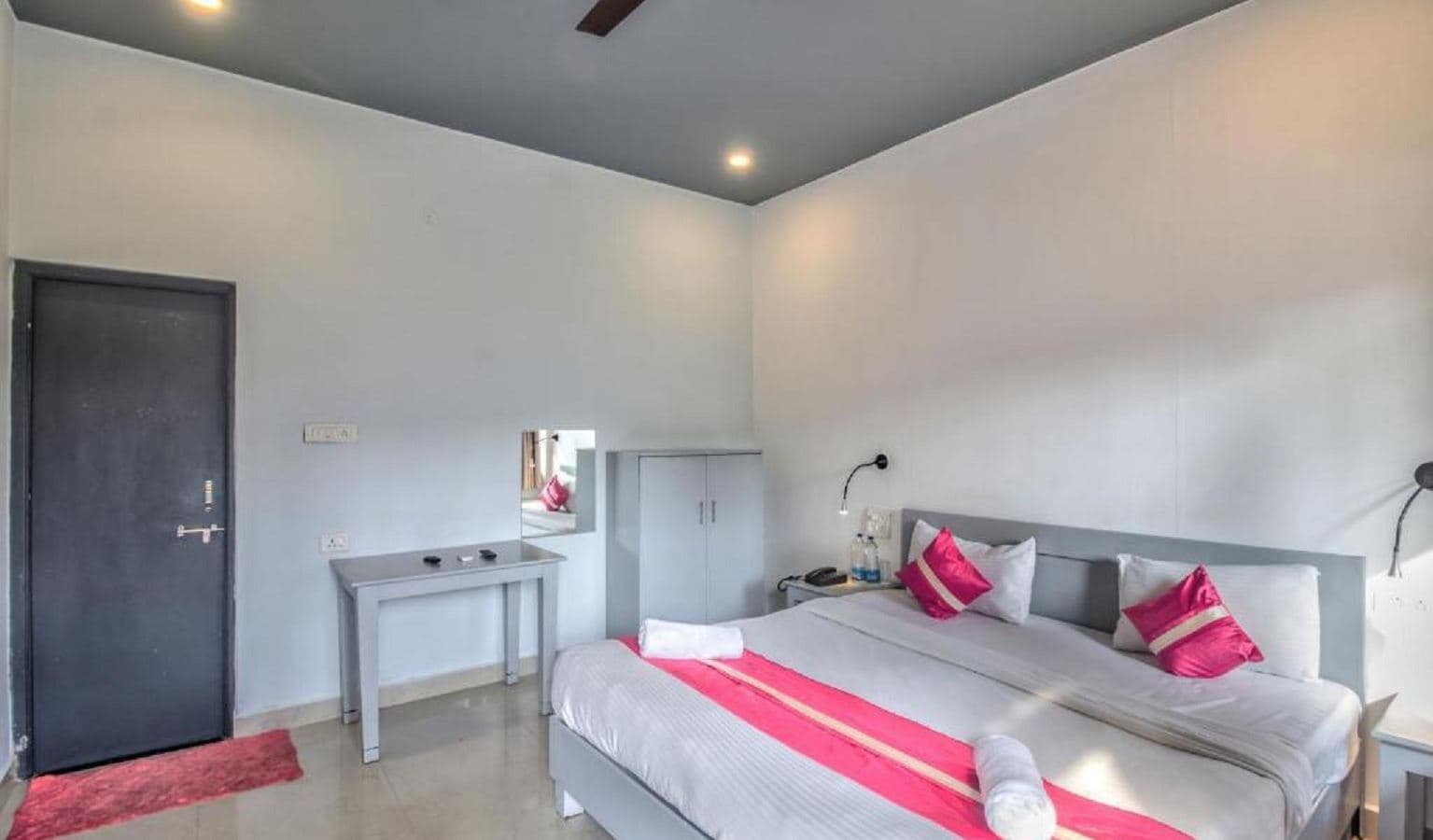 rooms-deluxe-ac
