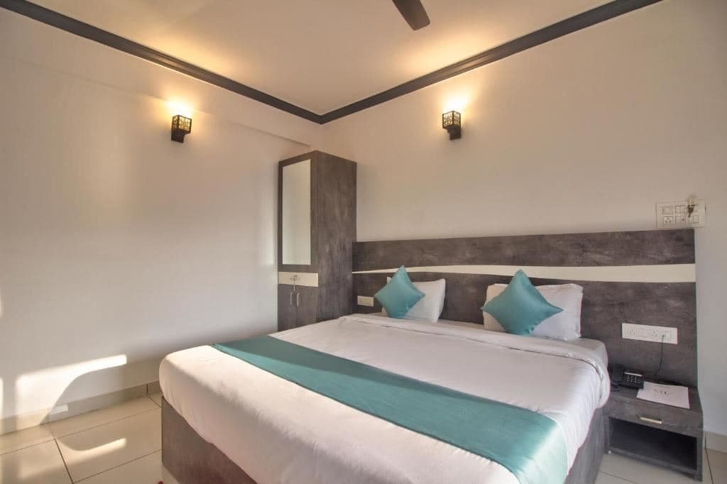rooms-deluxe-ac