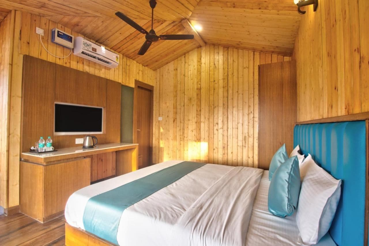rooms-deluxe-ac