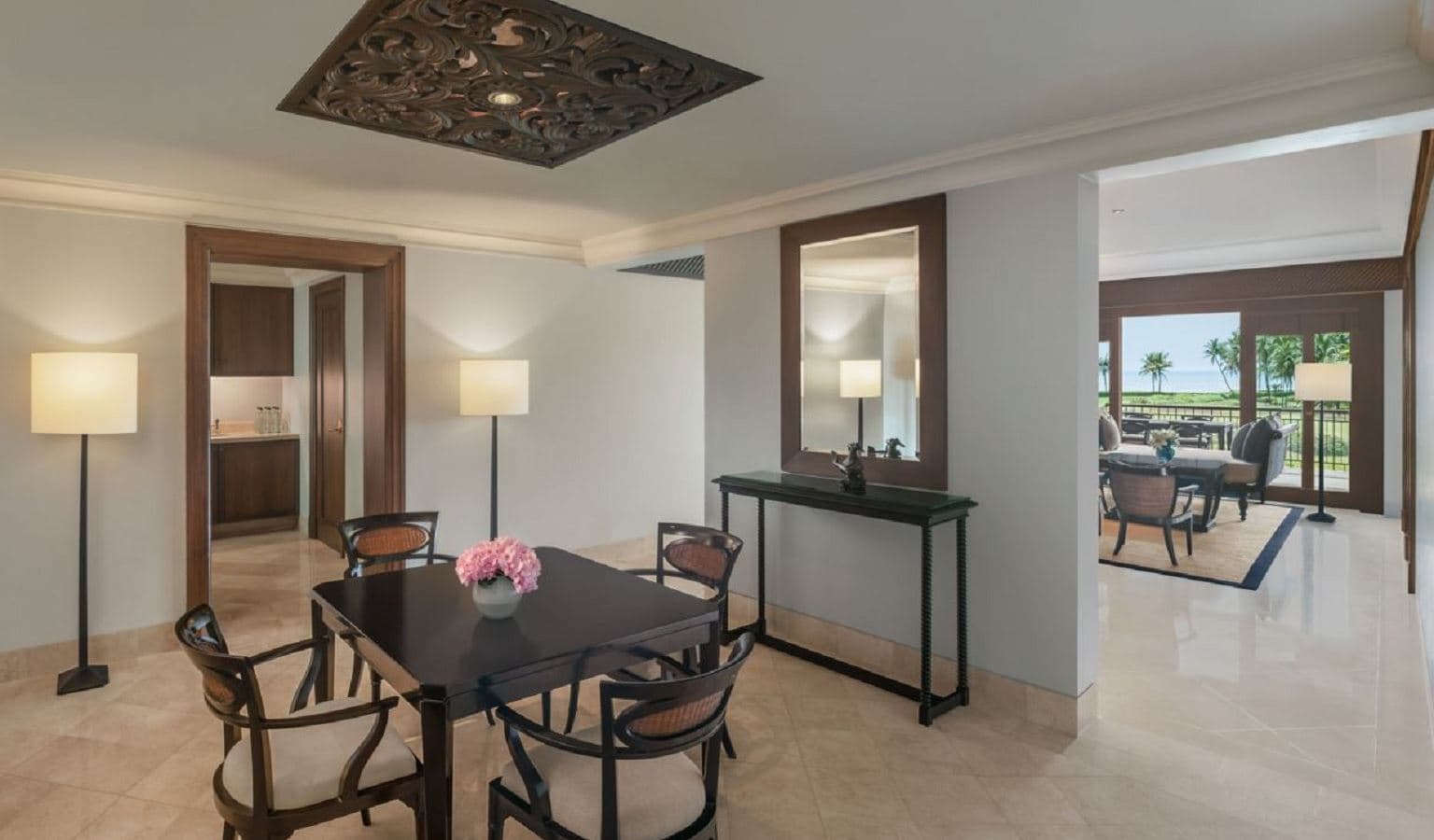 rooms-manor-suite