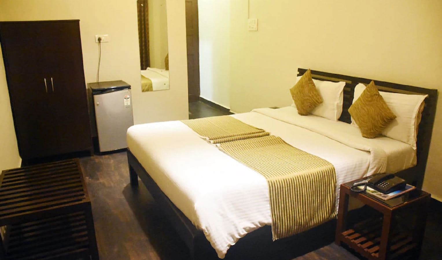 rooms-standard-ac