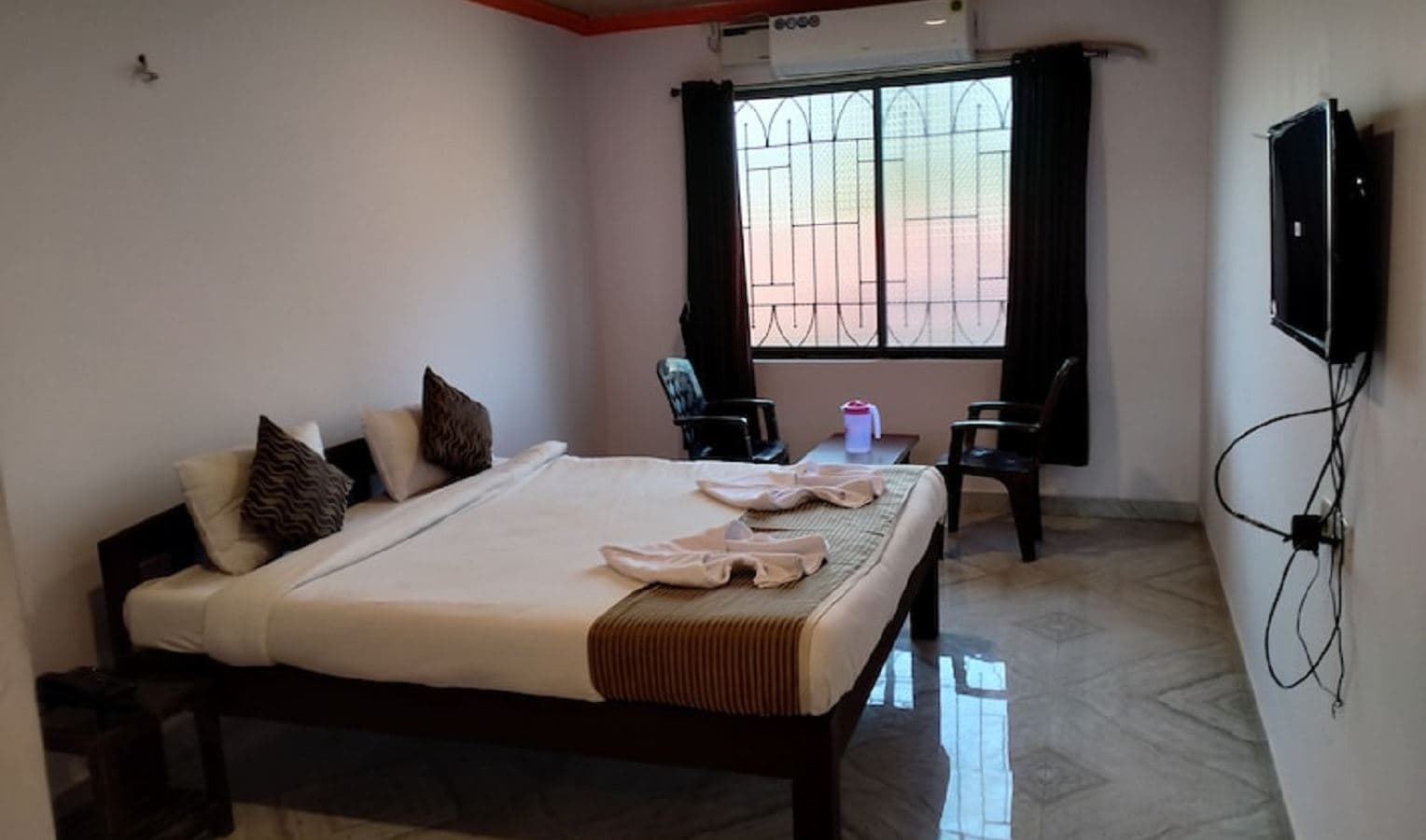 rooms-standard-ac