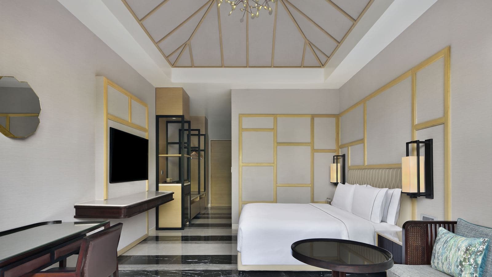 rooms-pool-patio