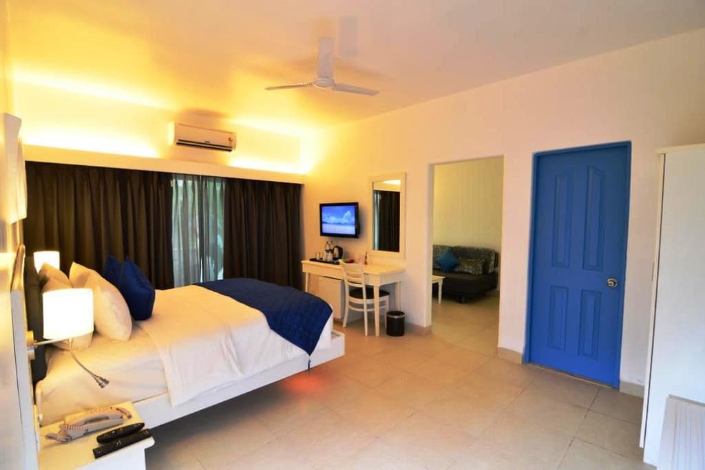 rooms-superior-room