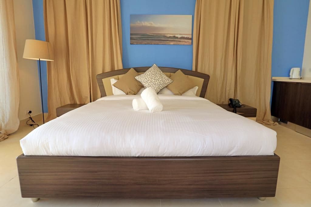 rooms-shared-villa