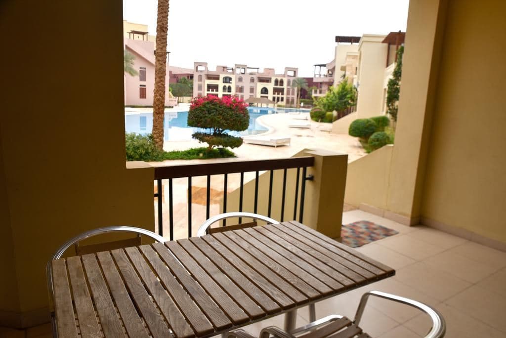 rooms-shared-villa