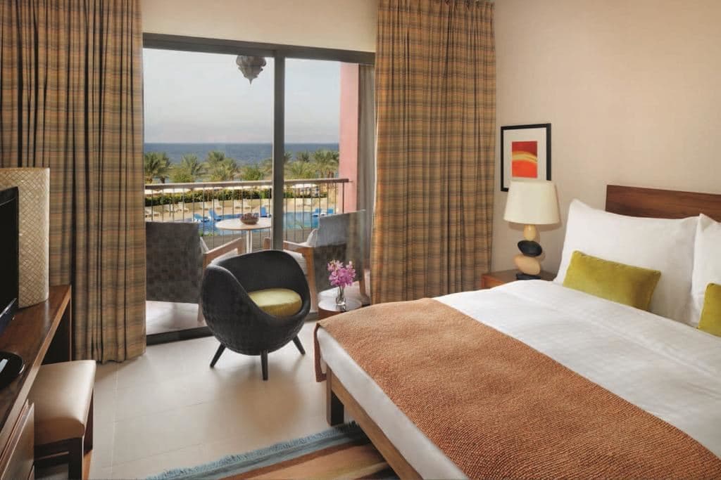 rooms-family-superior-room