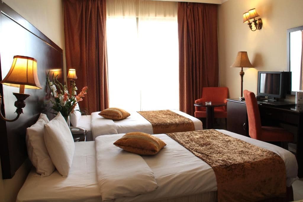 rooms-standard-room