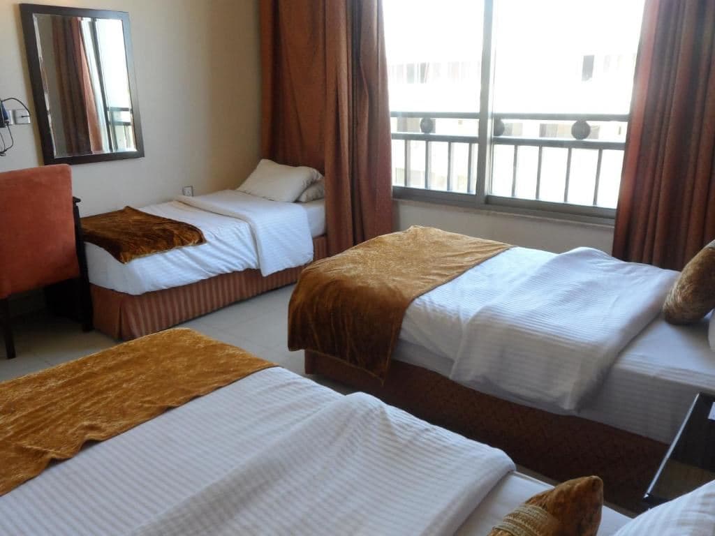 rooms-standard-room