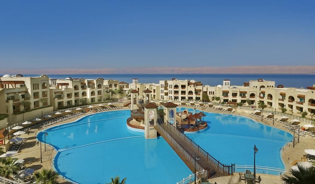 pools-outdoor-pool