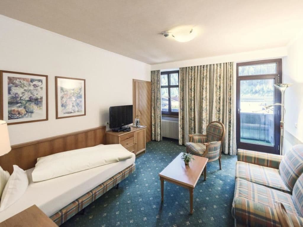 rooms-single-room
