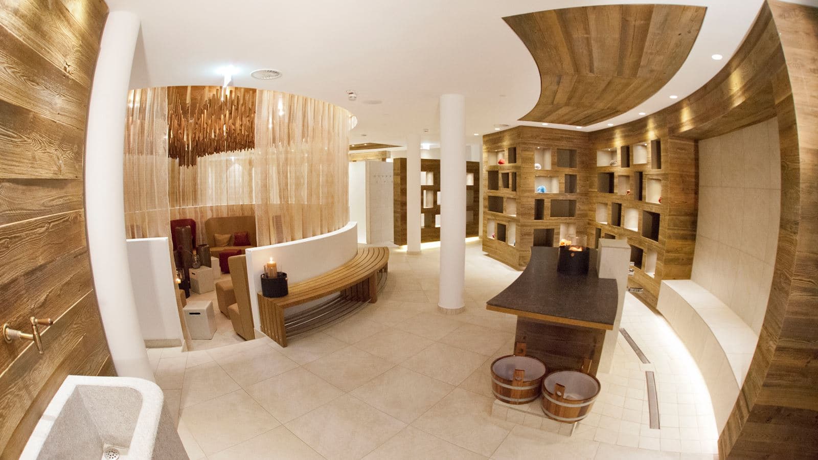 pools-indoor-pool