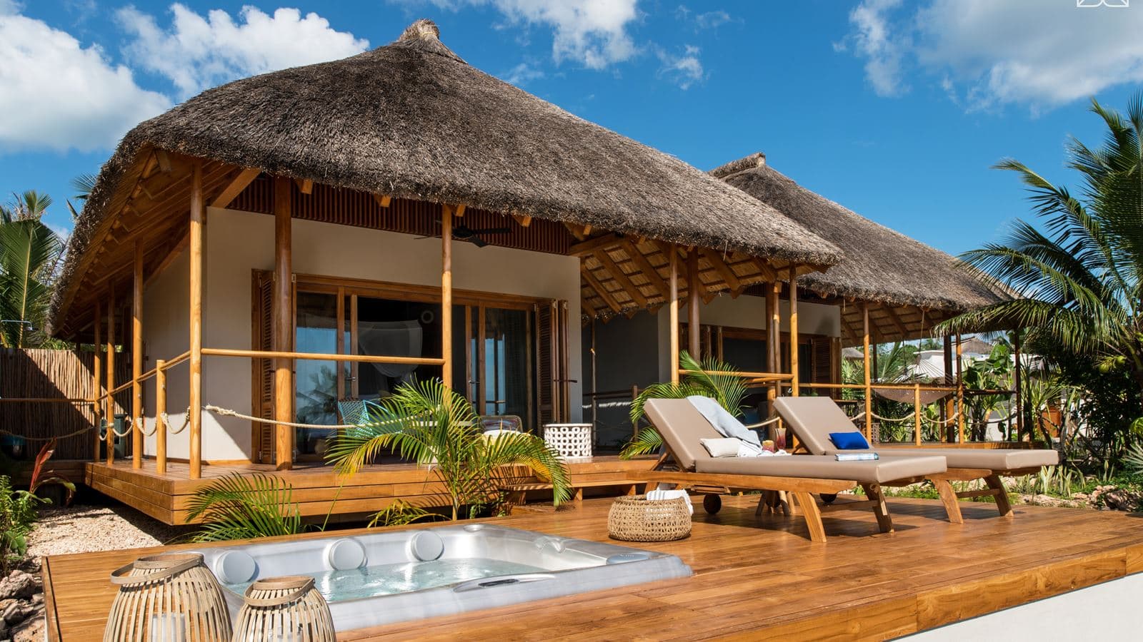 rooms-ocean-front-suite