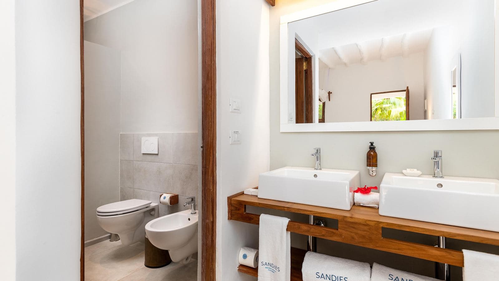 rooms-family-room