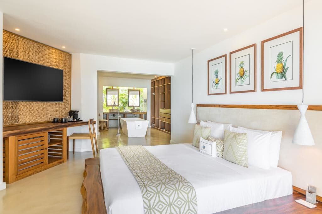 rooms-senior-presidential-suite