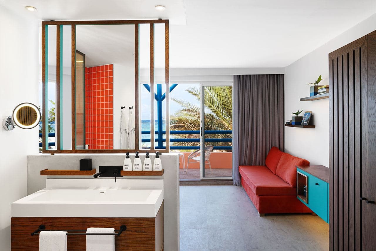 rooms-pool-plus-rooms