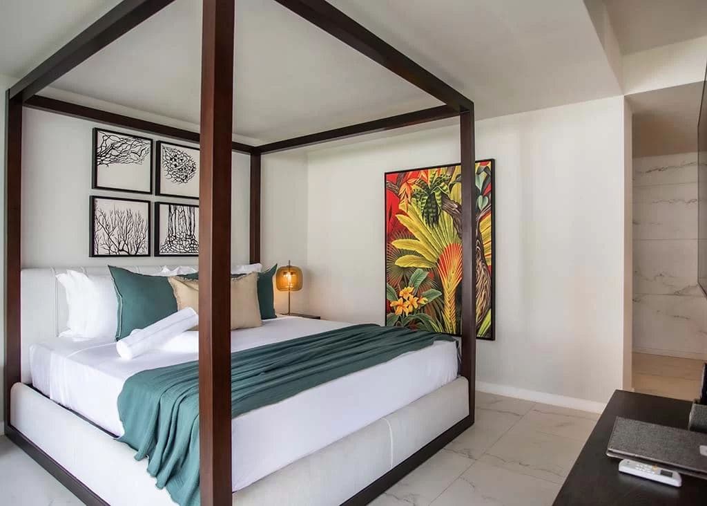 rooms-royal-suites