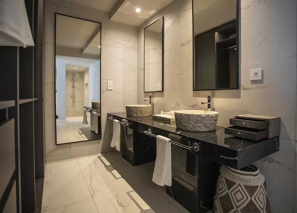 rooms-royal-suites
