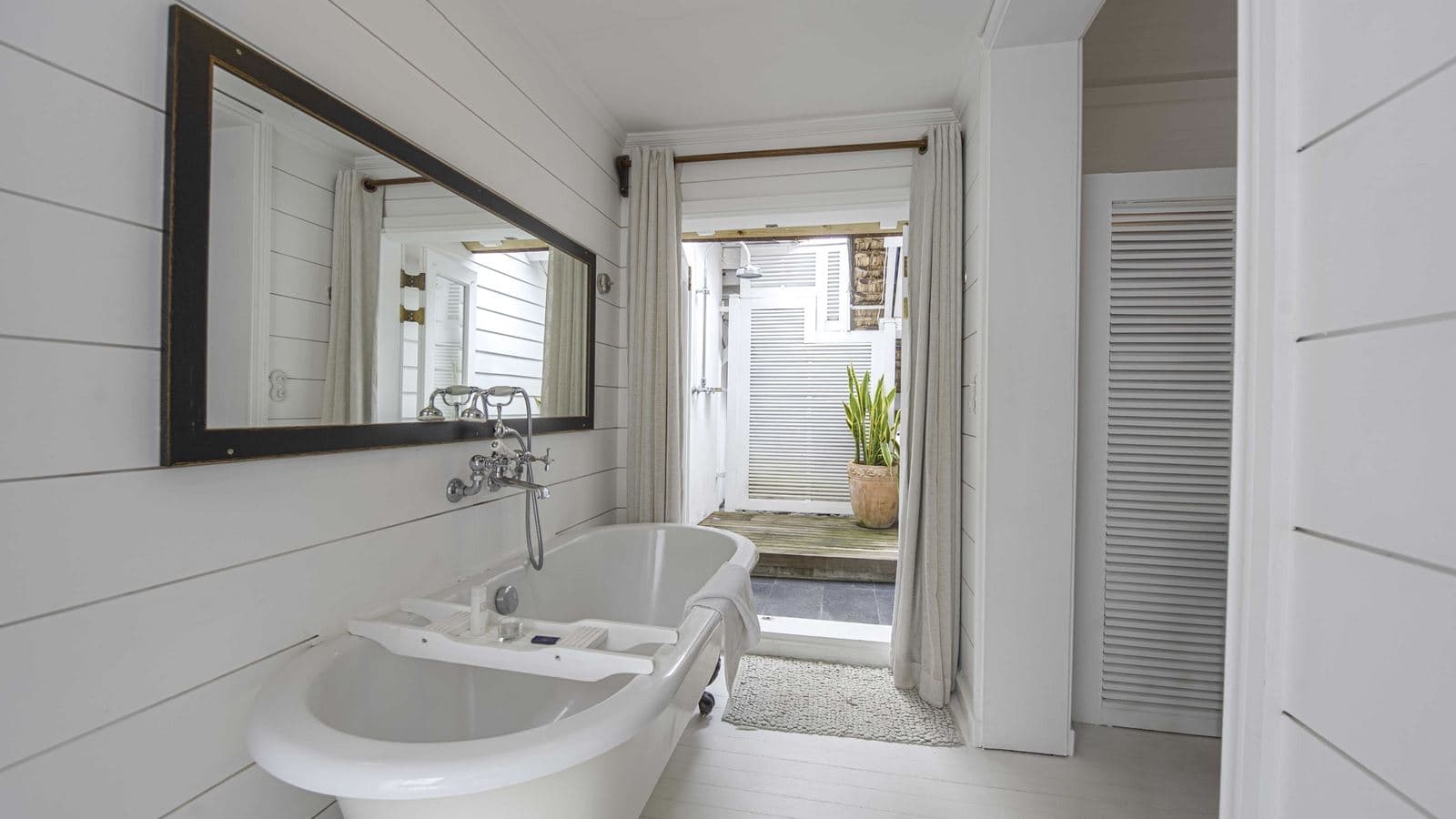rooms-villa