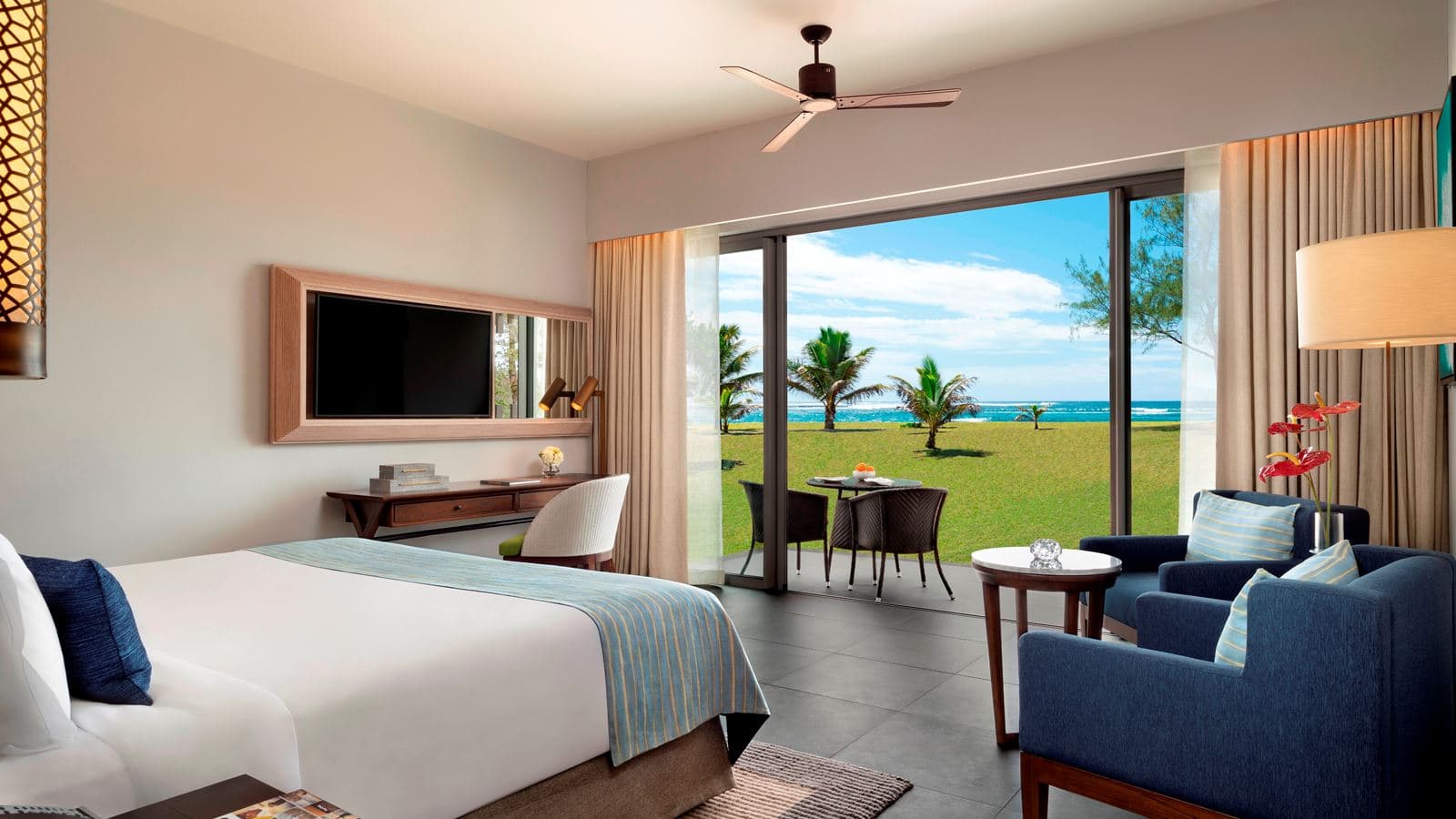 rooms-deluxe-garden-room