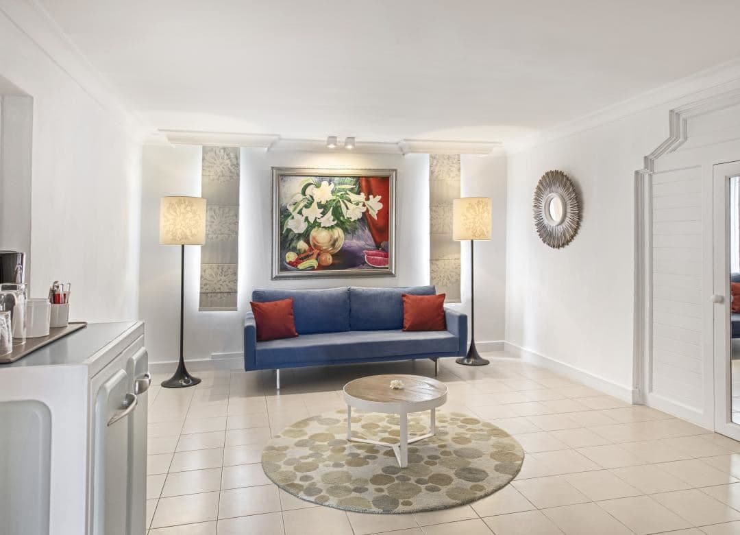 rooms-honeymoon-suite