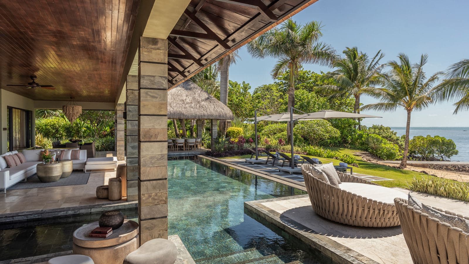 rooms-5-broom-royal-residence-villa