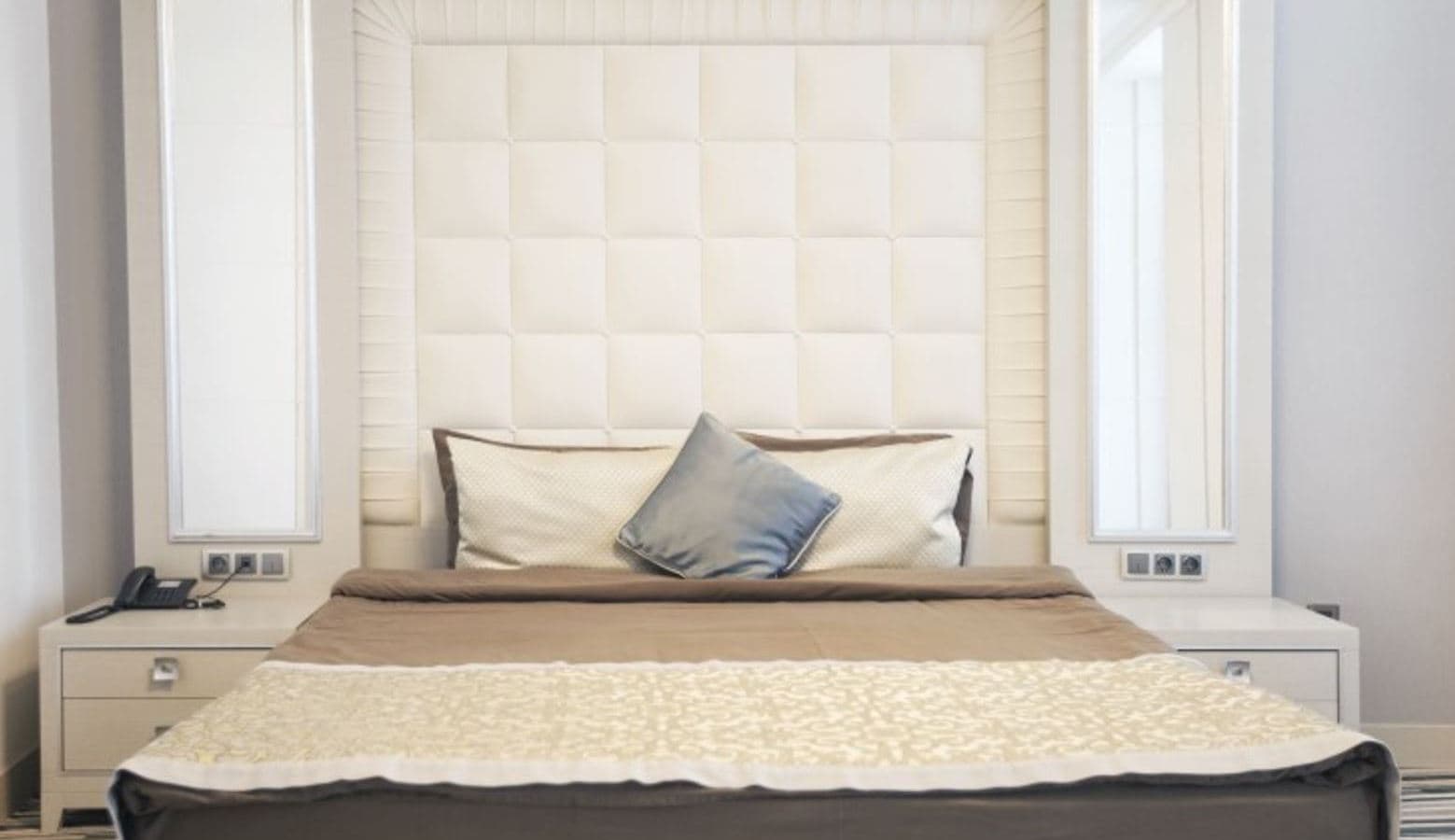rooms-deluxe-suite