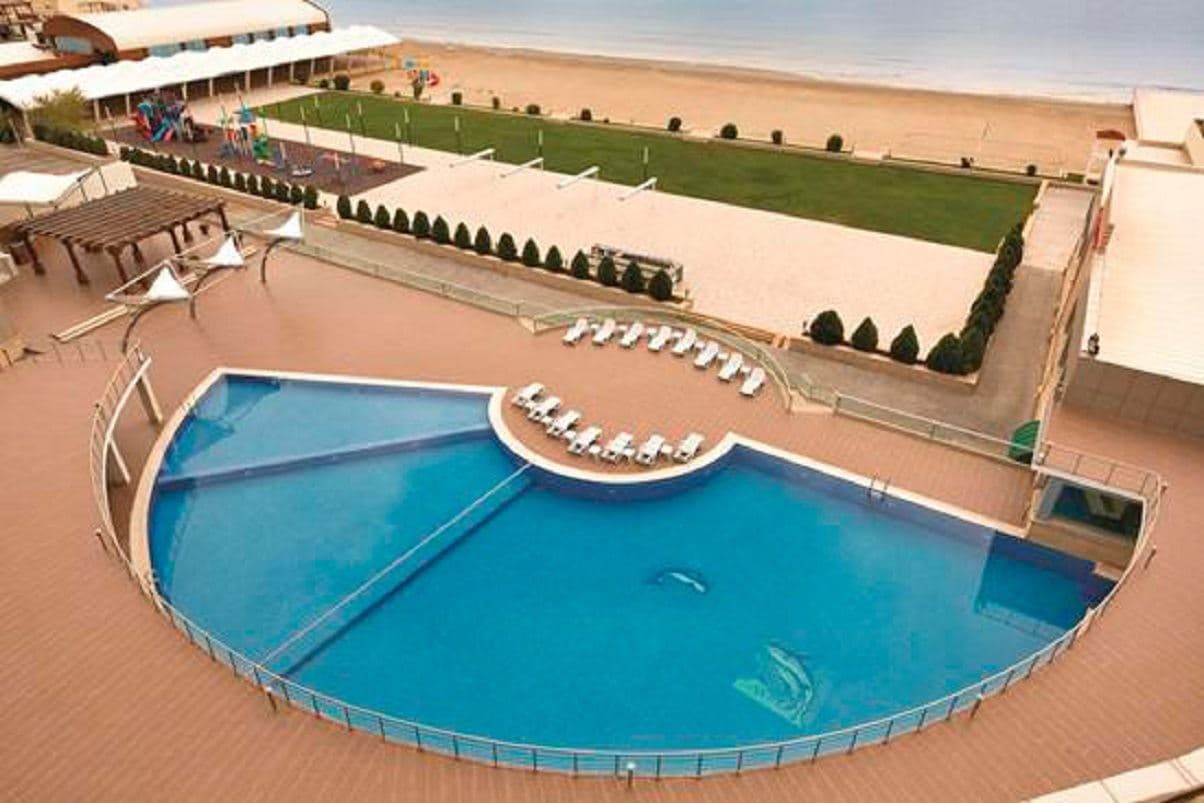 pools-outdoor-pool