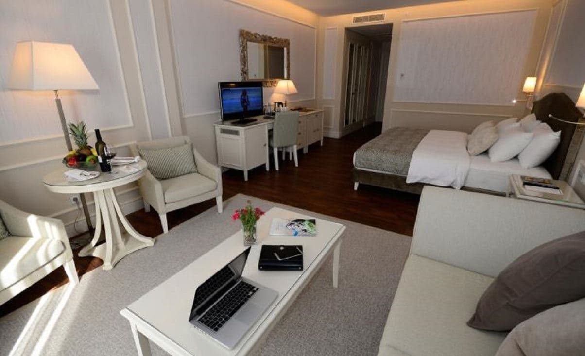 rooms-junior-suite