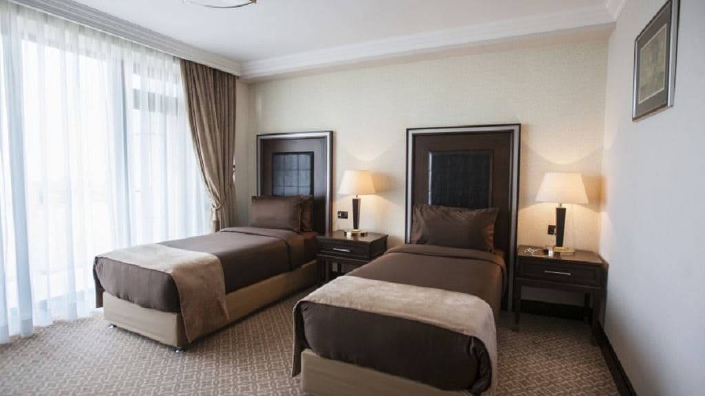 rooms-king-suite