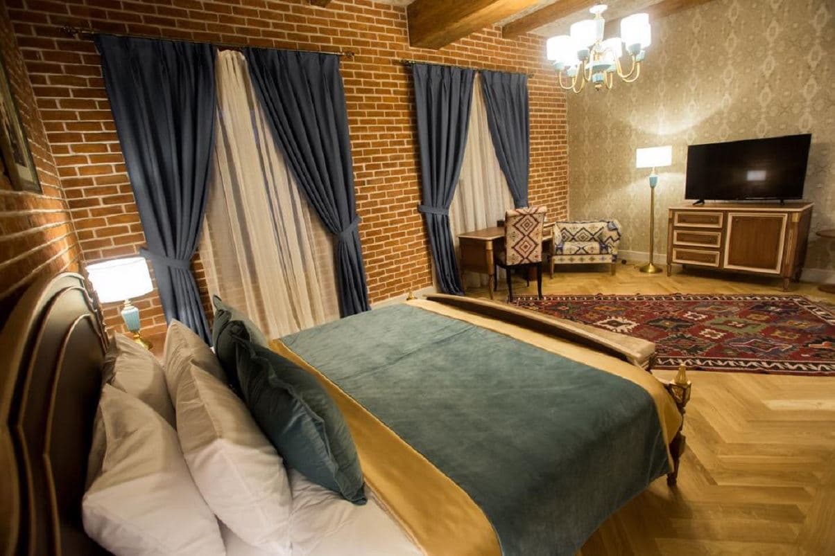rooms-standard-room