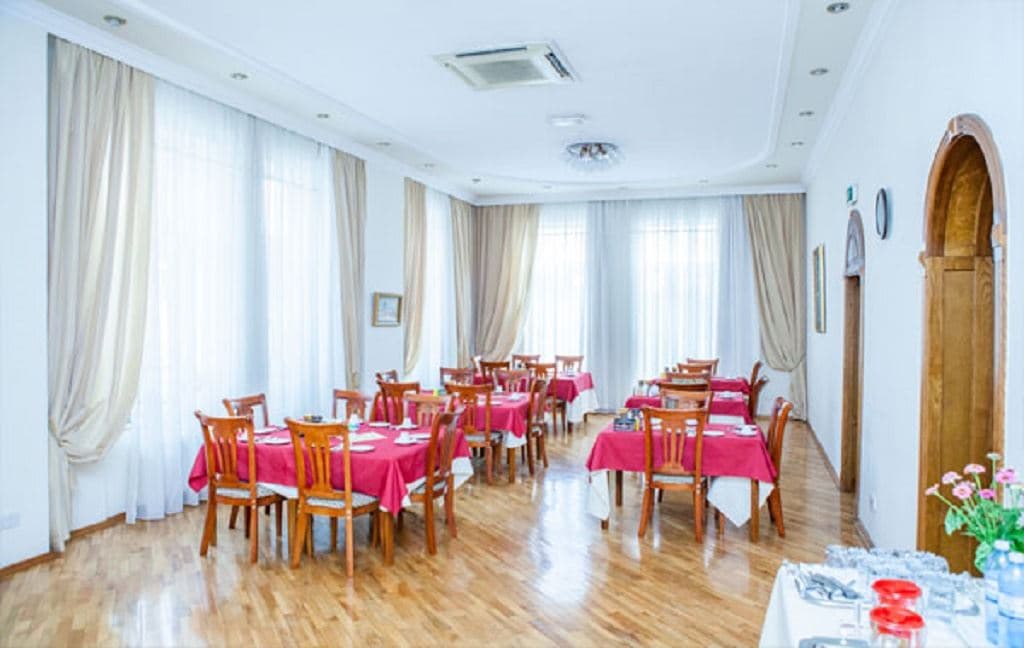 restaurants-restoran