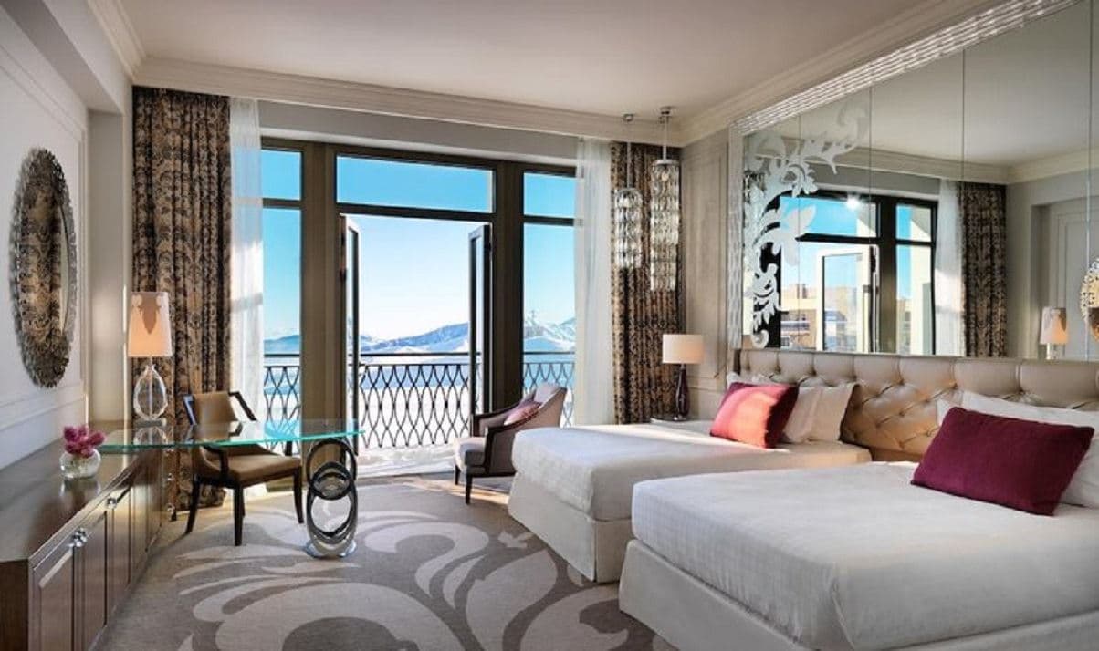 rooms-deluxe-room-with-balcony