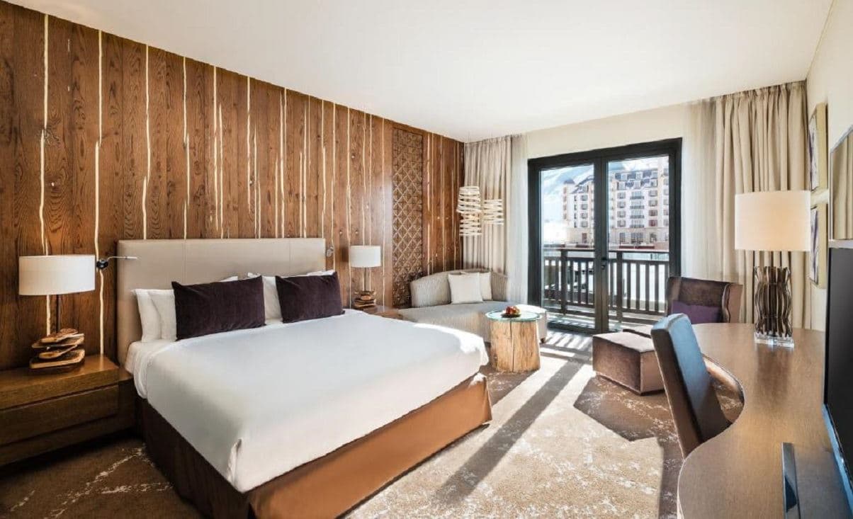 rooms-deluxe-room