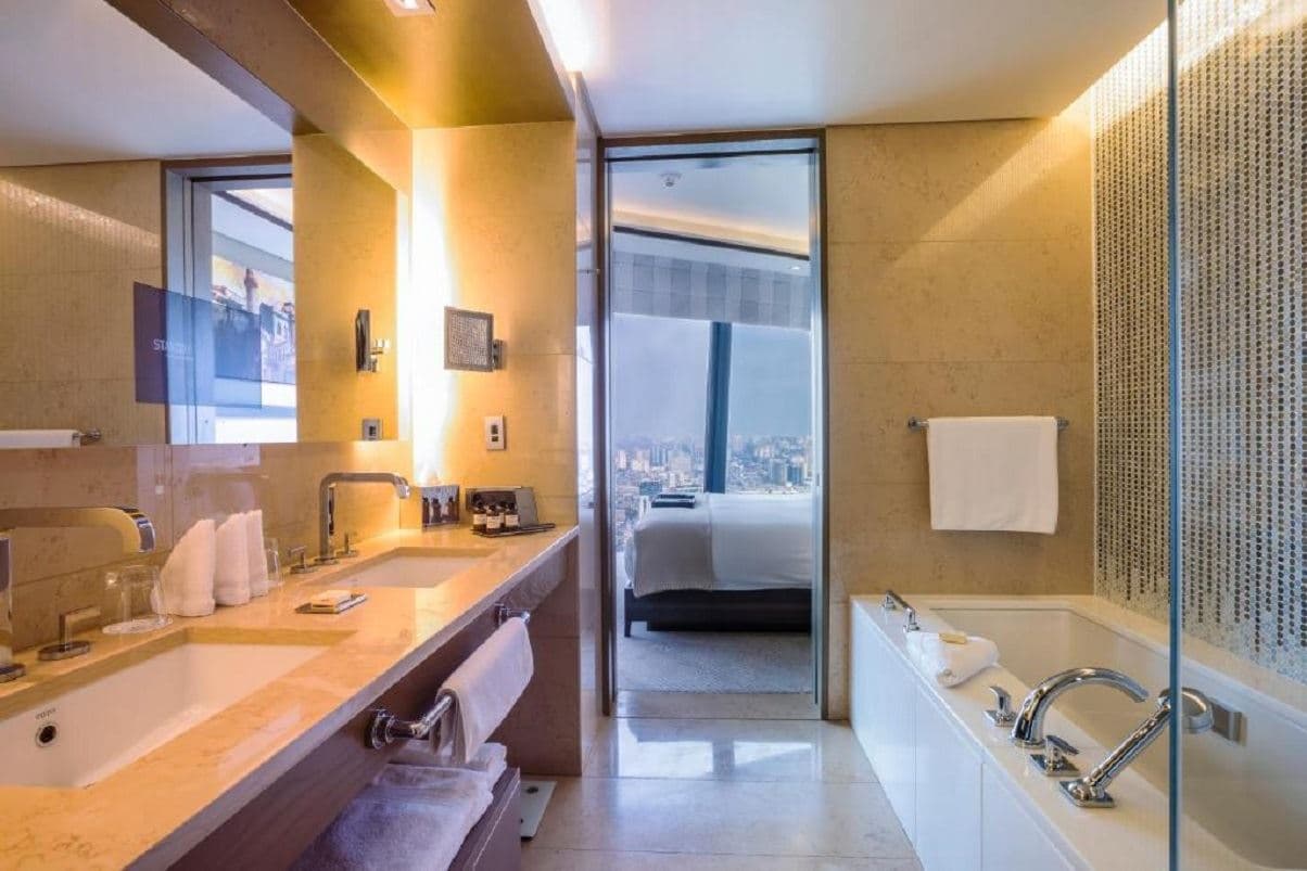rooms-signature-suite-sea-view