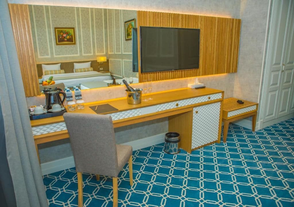 rooms-deluxe-room-sea-view