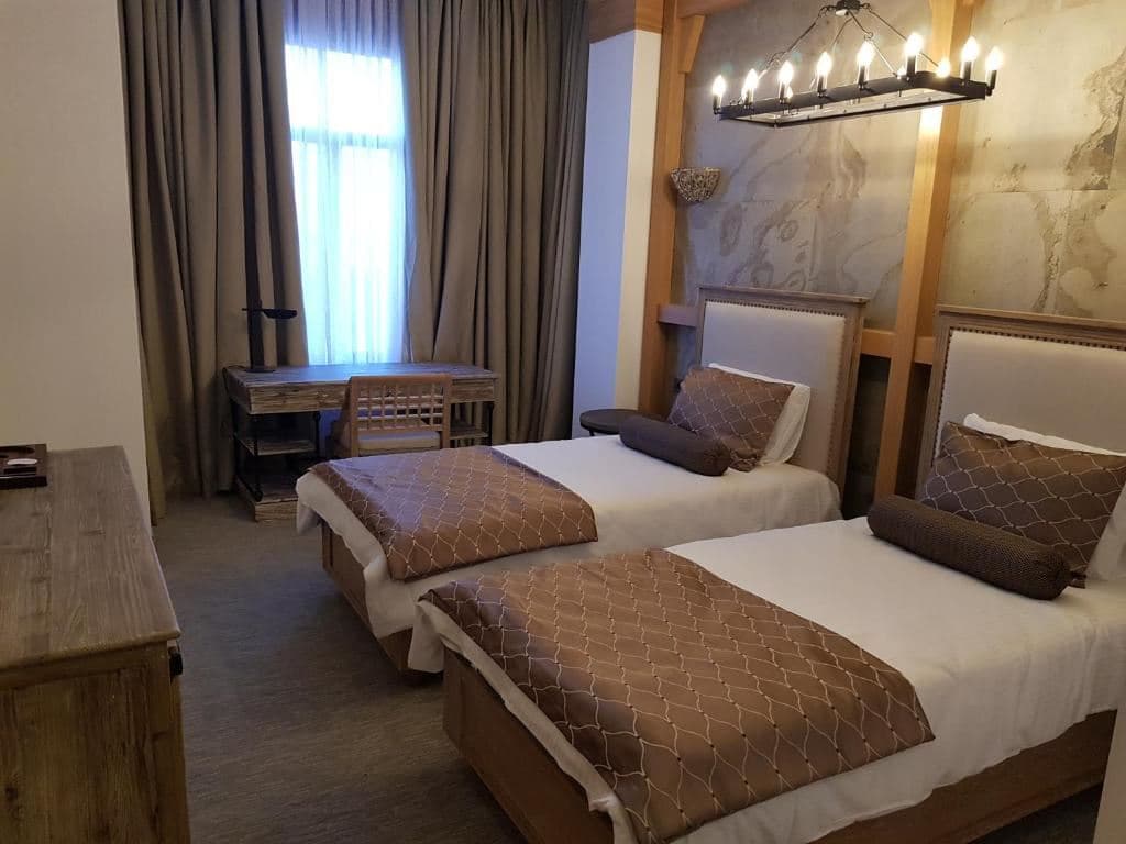 rooms-standard-room